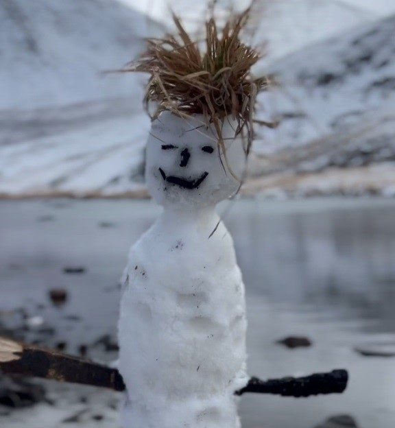 Erzincan’da 3 bin 549 metre yüksekliğindeki Keşiş Dağı’nın Esence zirvesinde