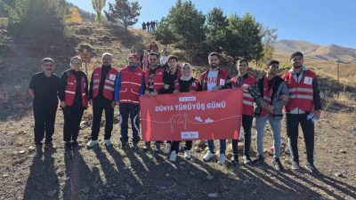 Türk Kızılay Erzurum Şubesi Başkanlığı, Dünya Yürüyüş Günü dolayısıyla anlamlı