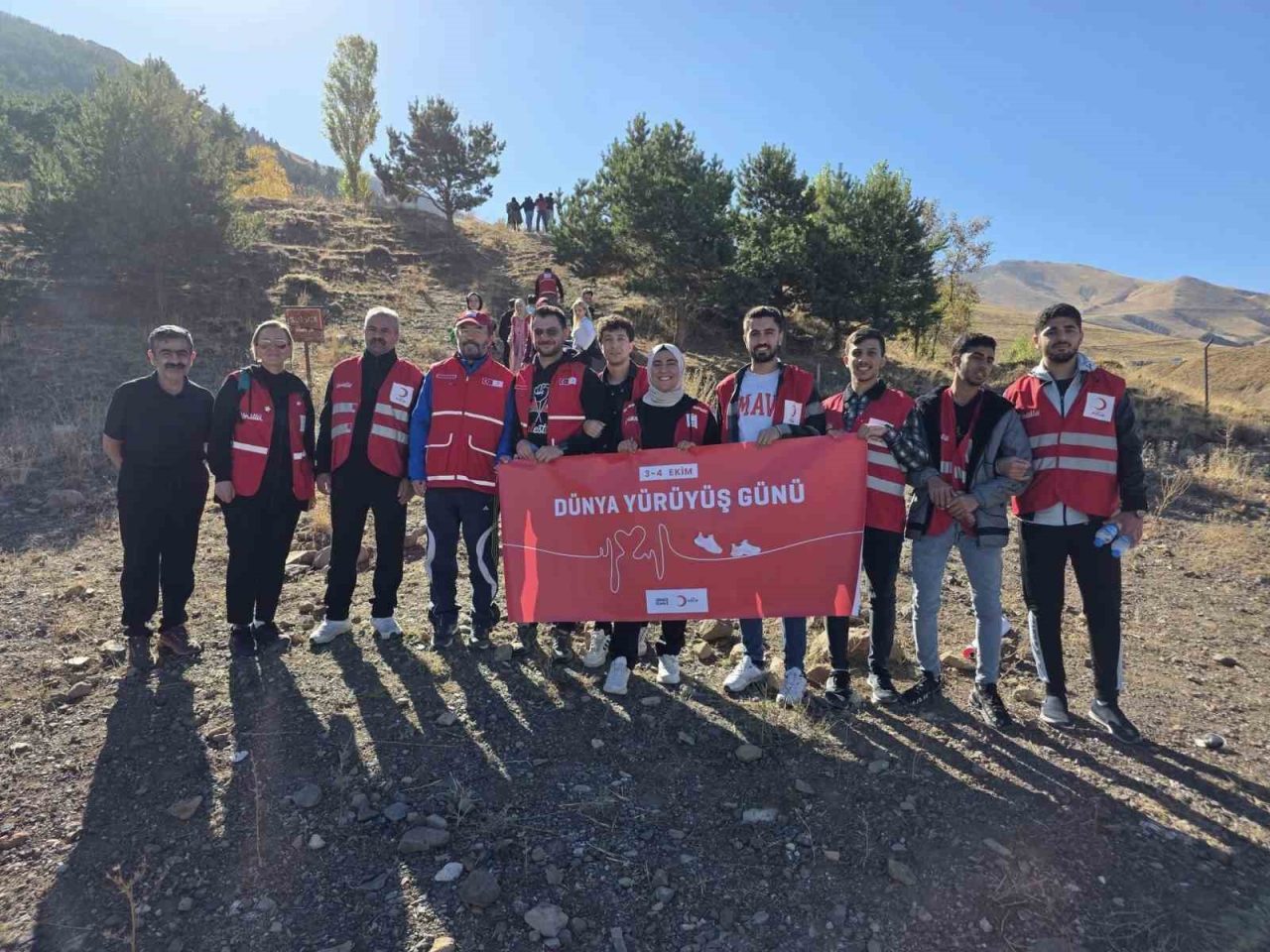 Türk Kızılay Erzurum Şubesi Başkanlığı, Dünya Yürüyüş Günü dolayısıyla anlamlı