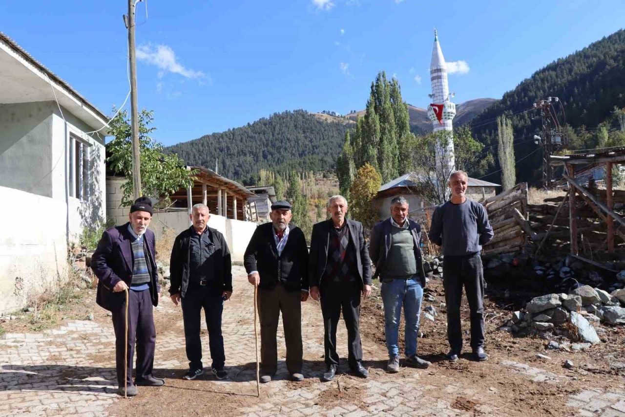 Erzurum’un Oltu ilçesine bağlı Bahçeli Kışla köyü Gobat Örük Mahallesi