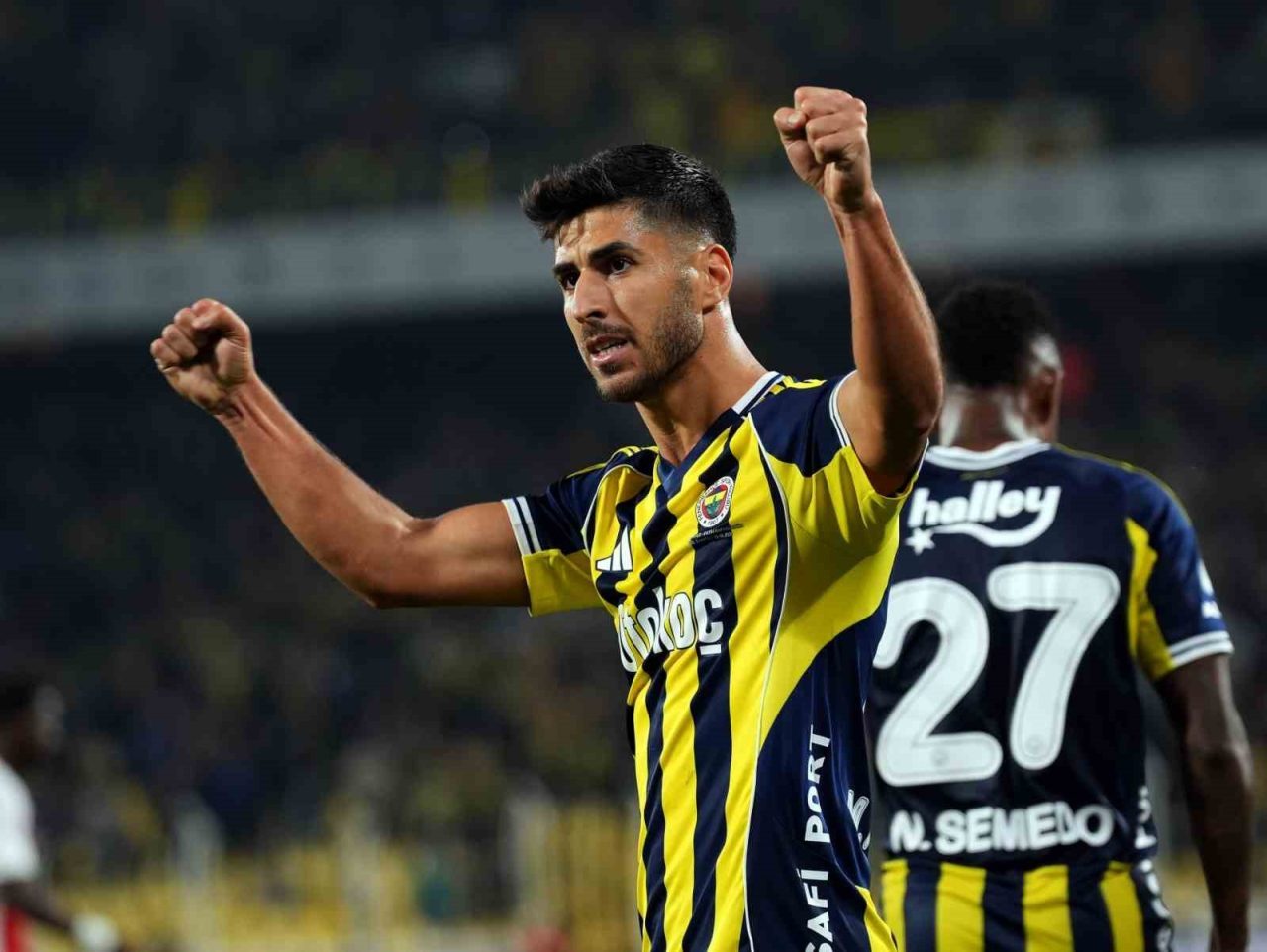 Fenerbahçe’nin İspanyol futbolcusu Marco Asensio, Fatih Karagümrük filelerine attığı golle
