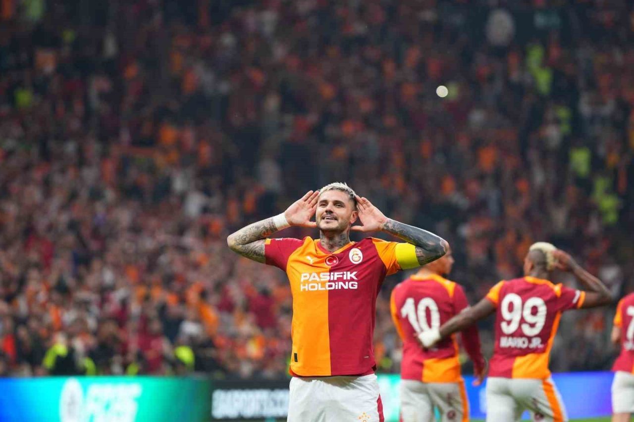 Galatasaray’ın Arjantinli futbolcusu Mauro Icardi, Göztepe maçıyla birlikte bu sezon