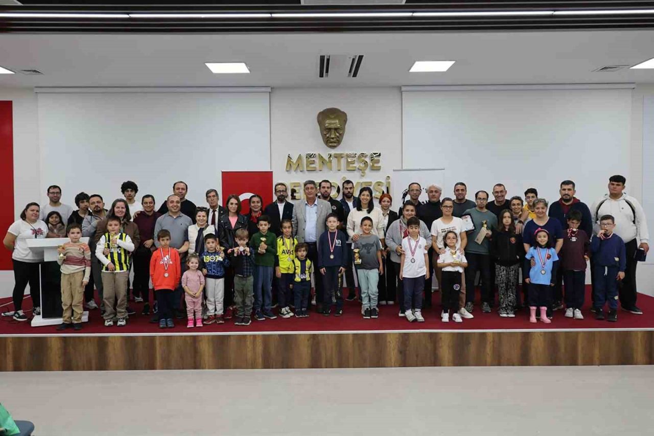 Menteşe Belediyesi ile Muğla Fenerbahçeliler Derneği iş birliğinde düzenlenen 29