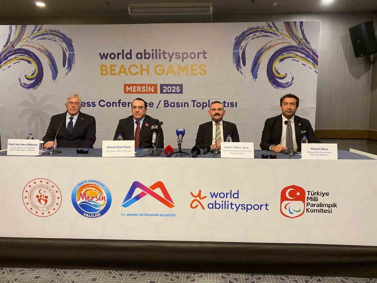 Mersin, 18-25 Ekim tarihleri arasında 26 ülkeden 400’ü sporcu olmak