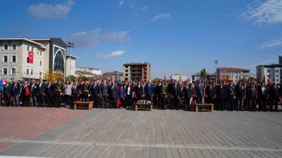 Muş’ta 29 Ekim Cumhuriyet Bayramı düzenlenen törenle kutlandı. Kutlamalar, Muş