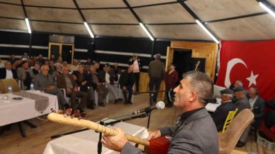 1900 yılında Oltu’nun Durular köyünde dünyaya gelen ve halk ozanlığı