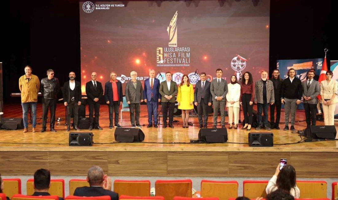 6. Uluslararası Erzincan Kısa Film Festivali kapanış gecesi ve ödül