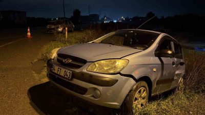 Sakarya’nın Erenler ilçesinde iki otomobilin çarpışması neticesinde meydana gelen kazada