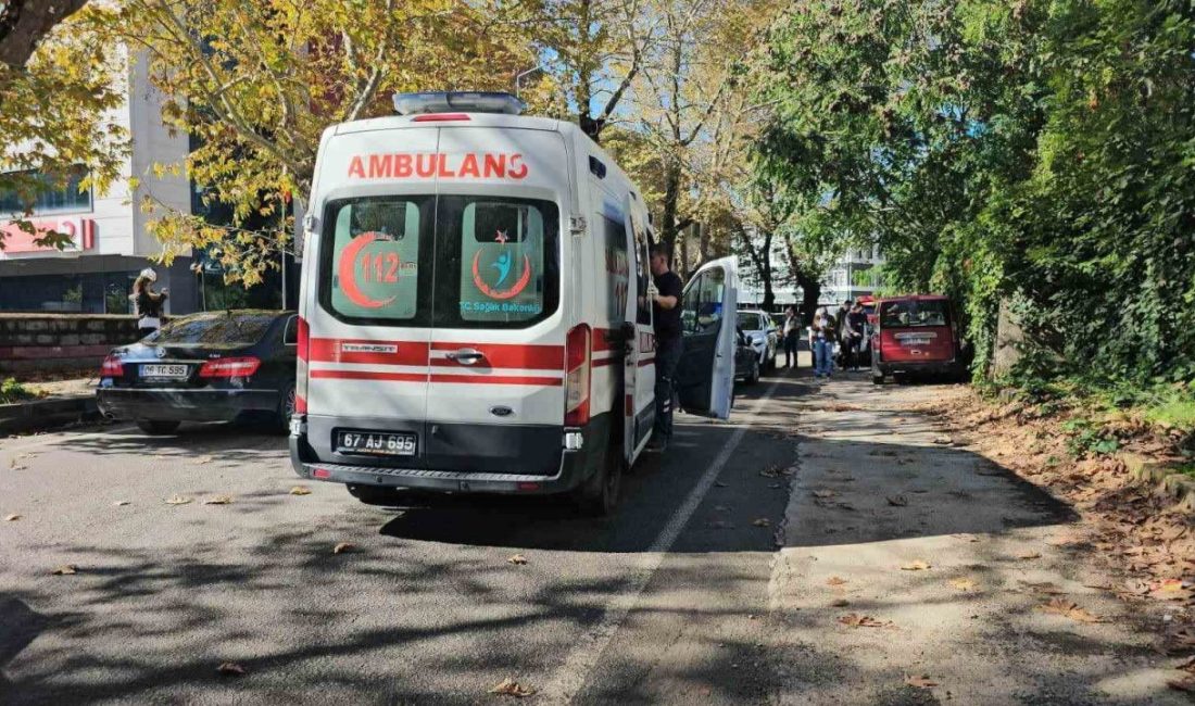 Zonguldak’ta meydana gelen trafik kazasında sürücü yaralandı. Kaza, öğlen saatlerinde