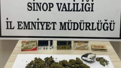 Sinop’ta polis ekiplerince düzenlenen uyuşturucu operasyonunda skunk ve metamfetamin ele