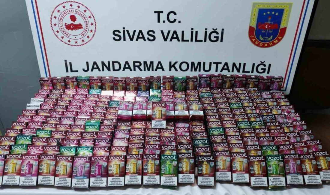 Sivas’ta İl jandarmadan Komutanlığı kaçak tütün ve elektronik sigara operasyonu