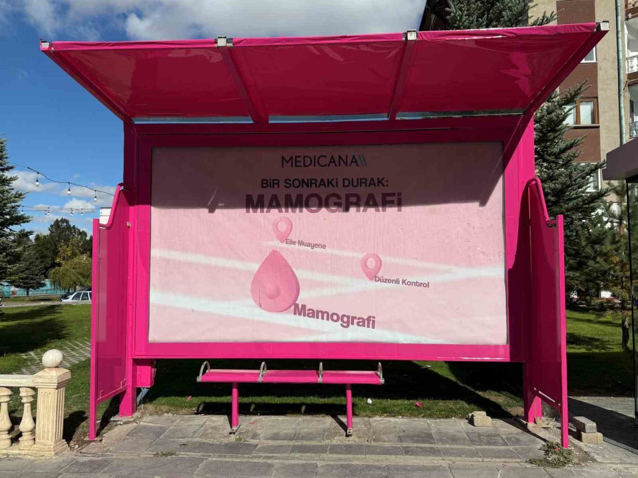 Sivas’ta, Belediye ve Medicana Hastanesi iş birliğiyle kadınların meme kanserine