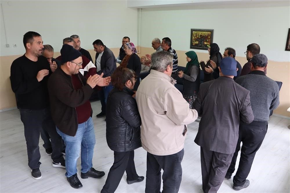 Sivas’ta Dünya Ruh Sağlığı Günü dolayısıyla yapılan etkinlik, danışanların yüzünü