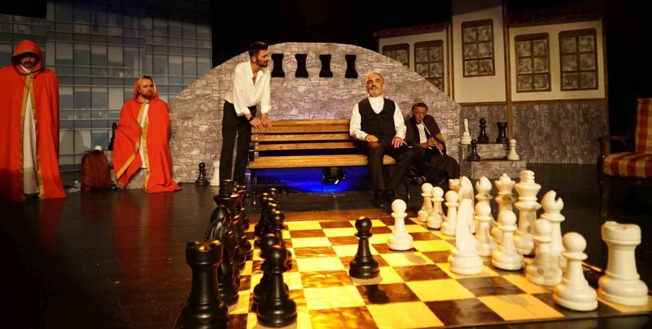 Erzurum Büyükşehir Belediyesi (EBB) Şehir Tiyatrosu, 2025-2026 yeni tiyatro sezonunda