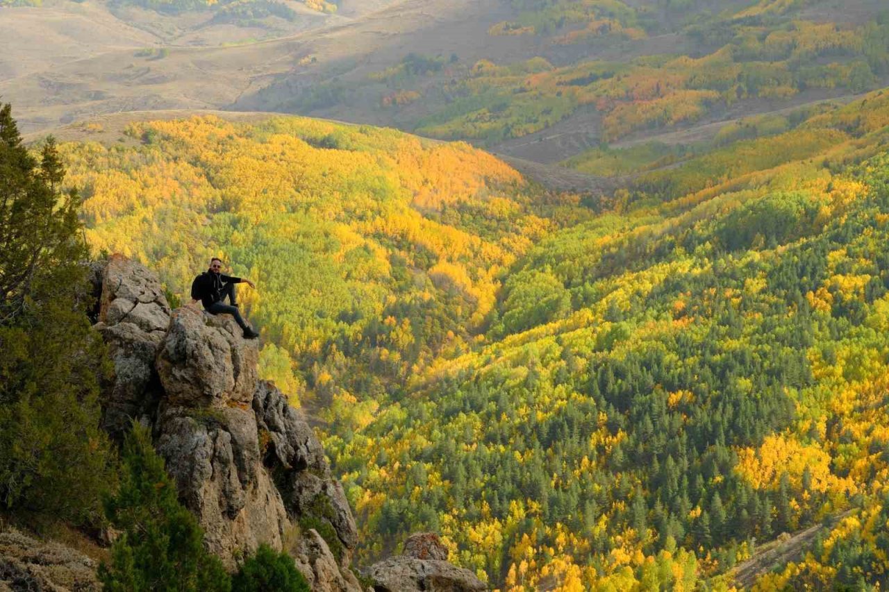 Türkiye’de sonbaharın en büyüleyici manzaralarına ev sahipliği yapan ve coğrafyasının
