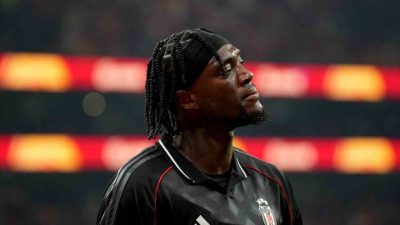 Beşiktaş’ın İngiliz santrforu Tammy Abraham, Galatasaray karşısında attığı golle bu