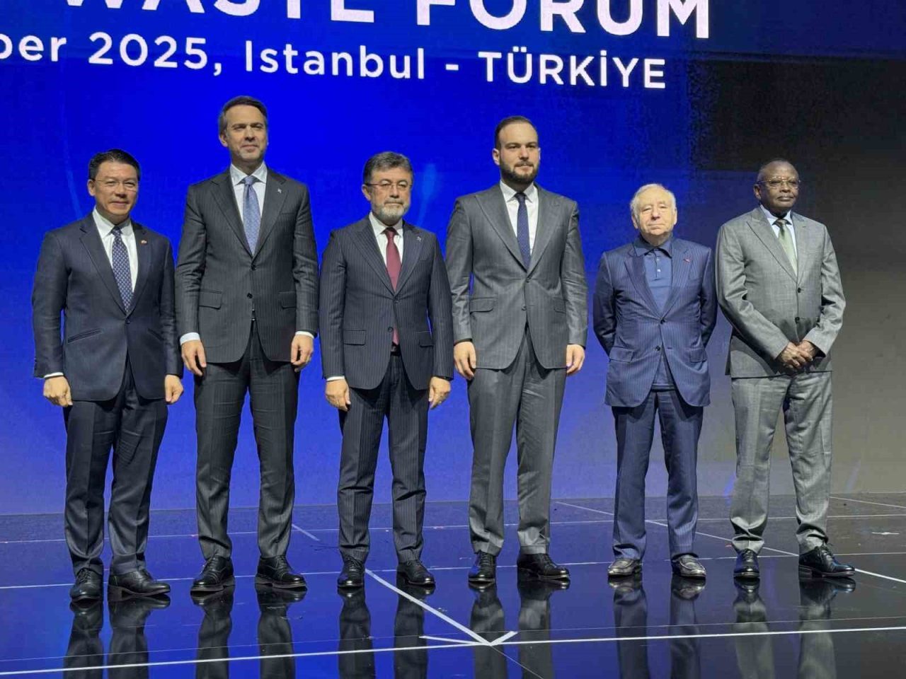 Uluslararası Sıfır Atık Forumu’nun kapanış programında konuşan Tarım ve Orman