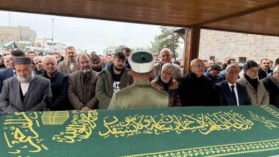 Erzurum Fırfırik Dergisi yazarlarından İş İnsanı Zafer Taş’ın eşi Selma