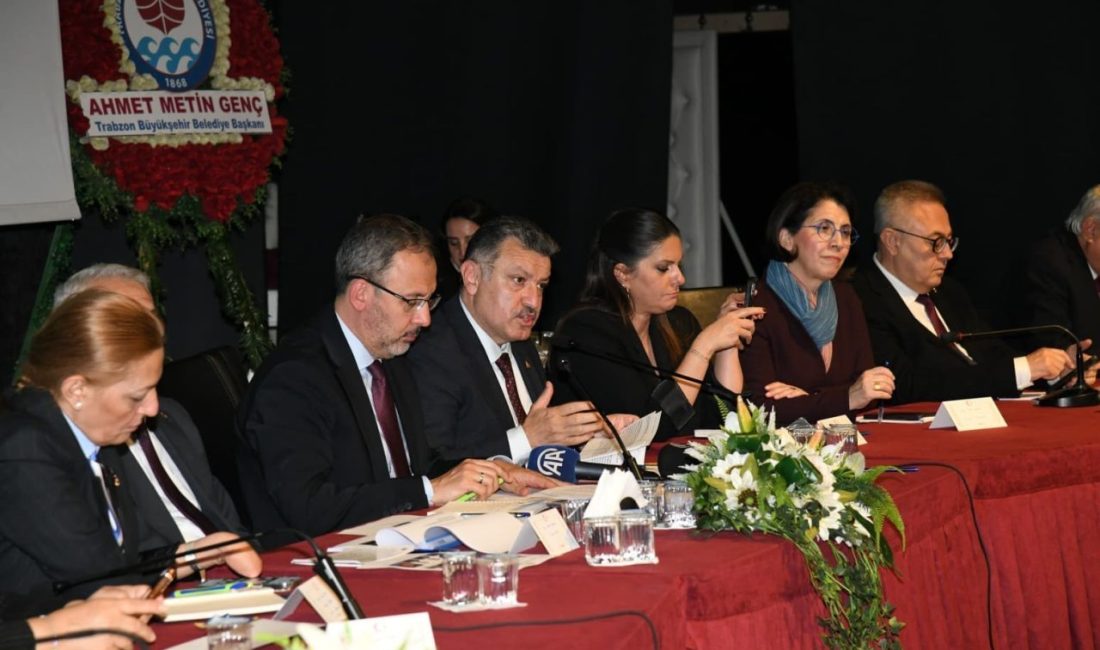 Trabzon Büyükşehir Belediye Başkanı Ahmet Metin Genç, TBMM Engelli Bireylerin