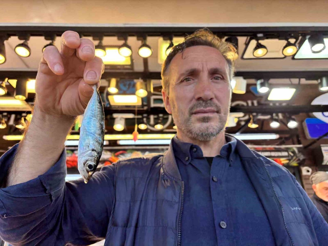 Trabzon’un Ortahisar ilçesinde balık satış yerlerinde yapılan denetimlerde “herhangi bir