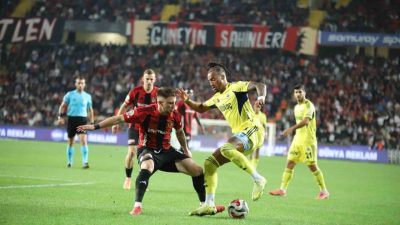 Fenerbahçe, Trendyol Süper Lig’in 10. haftasında deplasmanda karşılaştığı Gaziantep FK’yı