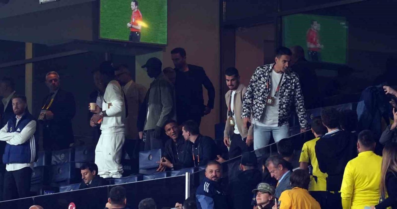 UEFA Avrupa Ligi’nin 2. haftasında Fenerbahçe evinde karşılaştığı Fransız ekibi