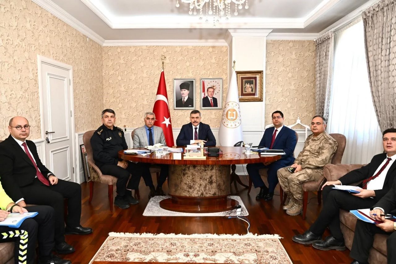 Erzurum Valisi Mustafa Çiftçi; İçişleri Bakanı Ali Yerlikaya ve Ulaştırma