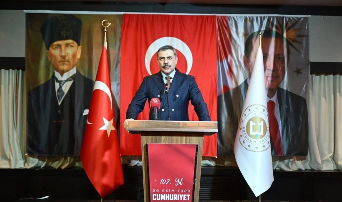 29 Ekim Cumhuriyet Bayramı kabul töreni Vali Mustafa Çiftçi ve