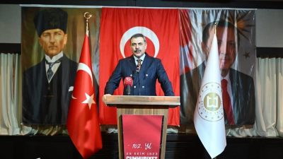 29 Ekim Cumhuriyet Bayramı kabul töreni Vali Mustafa Çiftçi ve