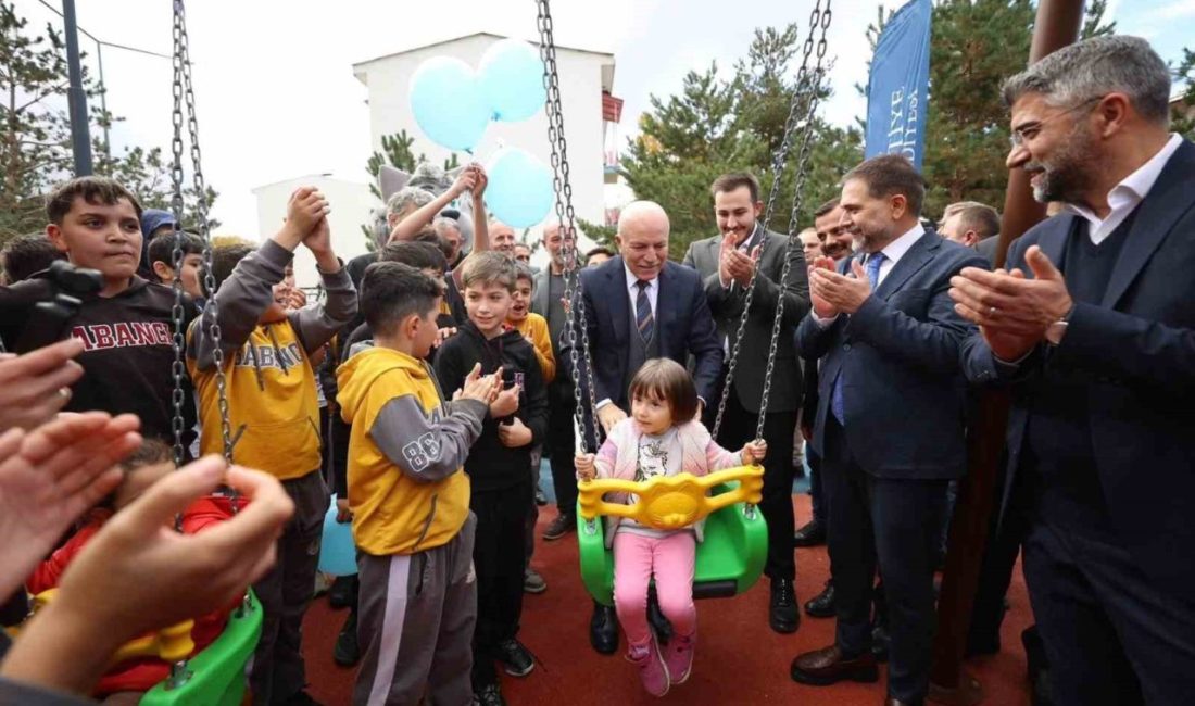 Yakutiye Belediyesi, Atatürk Üniversitesi kampüsü içinde örnek bir park yaptı.