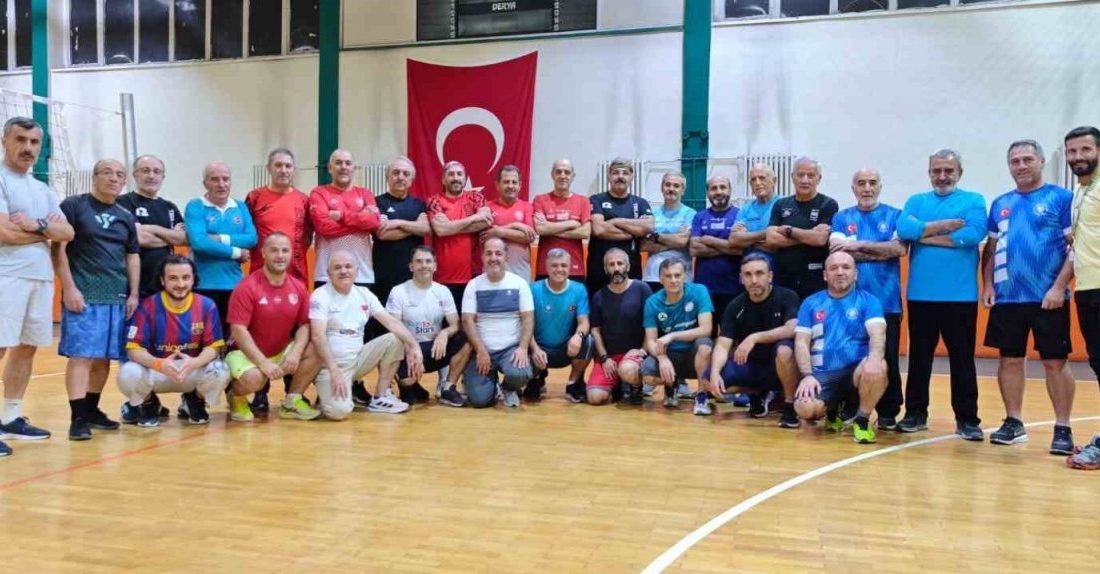 Erzurum’da faaliyet gösteren DSİ Palandöken Masterlar Koşu Grubu, “yaşam boyu