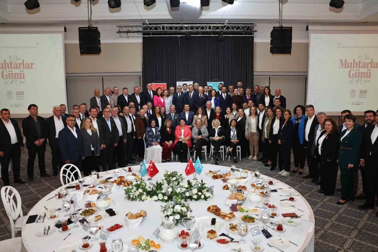 Nilüfer Belediyesi’nin 19 Ekim Muhtarlar Günü buluşmasında, 64 mahalle muhtarı