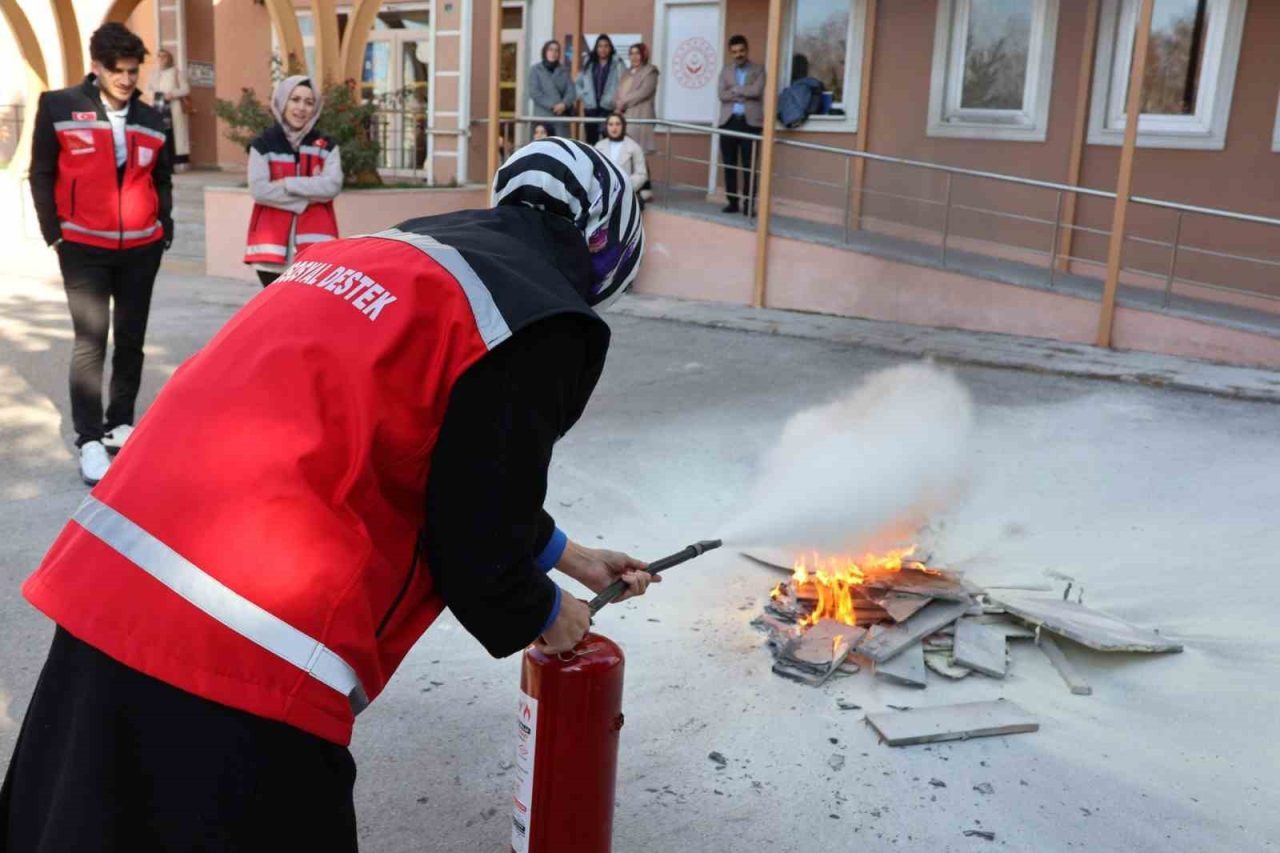 Aile ve Sosyal Hizmetler İl Müdürlüğü ile AFAD İl Müdürlüğü
