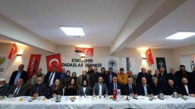AK Parti Eskişehir İl Başkanı Gürhan Albayrak ve MHP Eskişehir