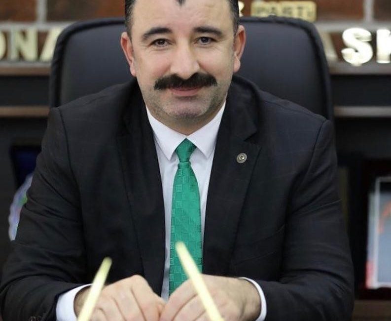 AK Parti Konak İlçe Başkanı Mehmet Sait Başdaş, Konak Belediyesine