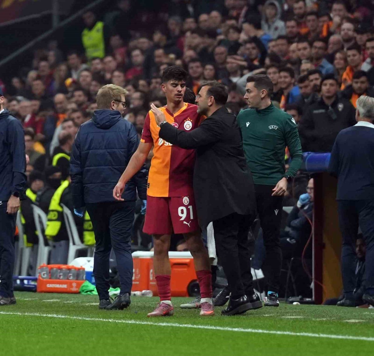 Galatasaray’ın genç futbolcusu Arda Ünyay, Union Saint-Gilloise karşısında 53. dakikada