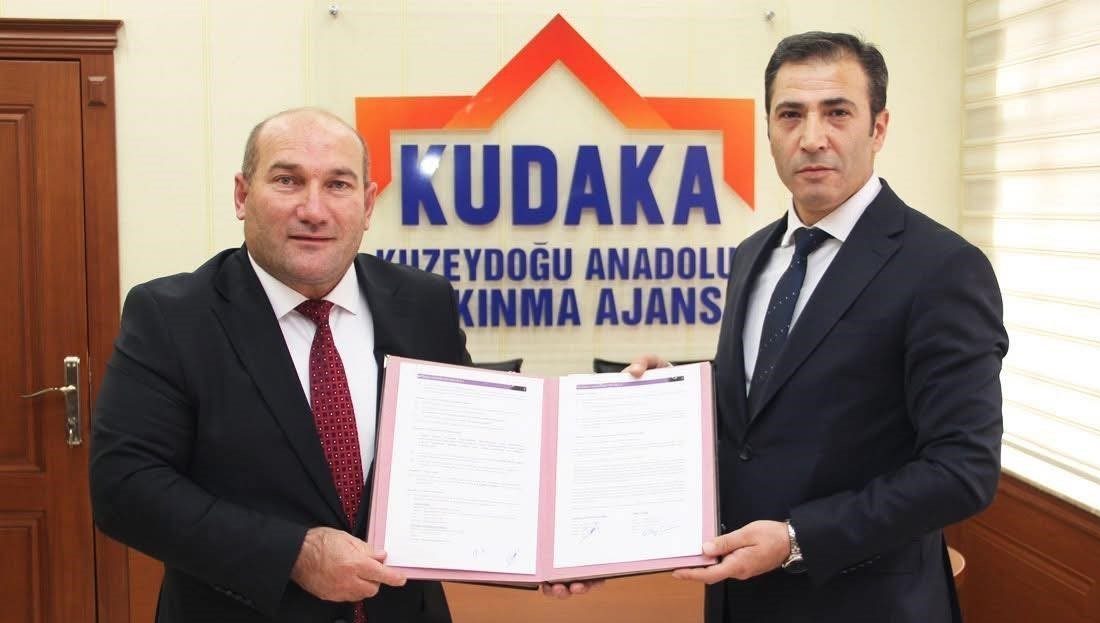 Kuzeydoğu Anadolu Kalkınma Ajansı (KUDAKA) desteğiyle hayata geçirilen ’Arpalı Yeşil