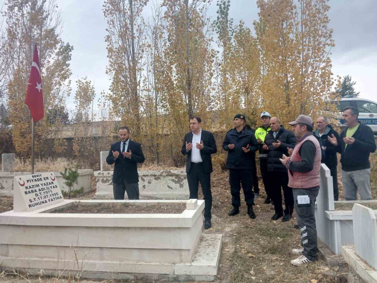 Vatan uğruna can veren şehitleri rahmet ve minnetle anmak amacıyla