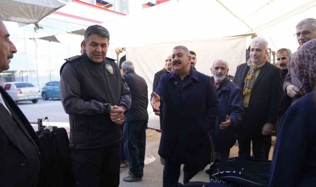 Palandöken Belediye Başkanı Muhammet Sunar, Erzurum İl Emniyet Müdürü Onur