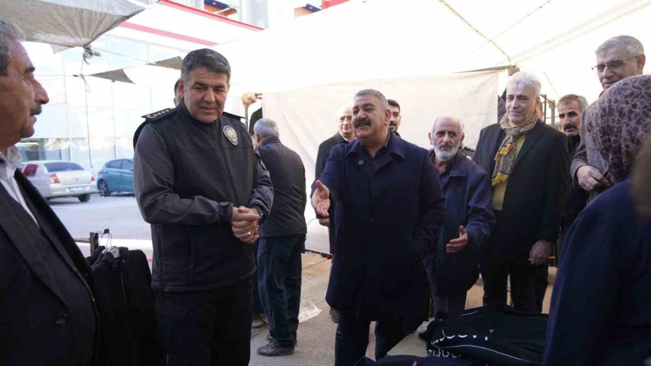 Palandöken Belediye Başkanı Muhammet Sunar, Erzurum İl Emniyet Müdürü Onur