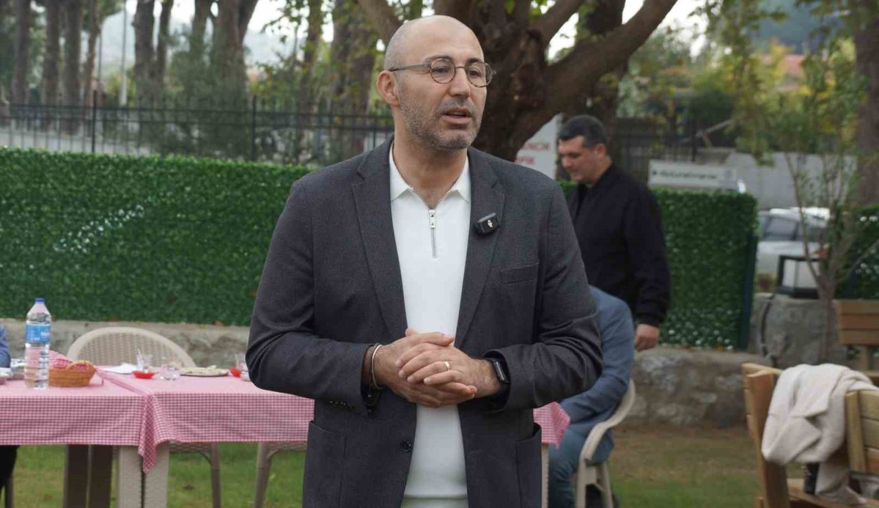 Germencik Belediye Başkanı Burak Zencirci, 19 aylık hizmet döneminde geleceğe