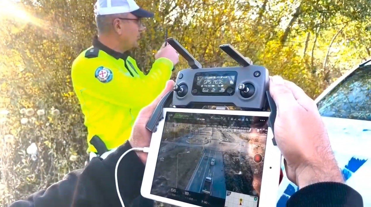 Bayburt İl Emniyet Müdürlüğü trafik birimlerince drone destekli trafik denetimi