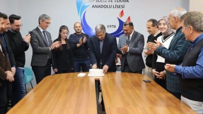 Bayburt Ahi Evran Mesleki ve Teknik Anadolu Lisesi Müdürü Hüseyin