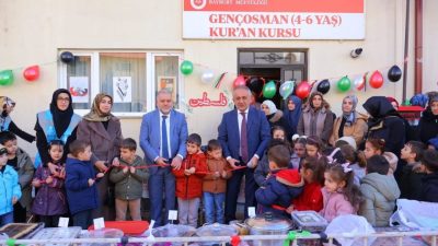 Bayburt İl Müftülüğünce Filistin yararına hayır çarşısı etkinliği düzenledi. Genç
