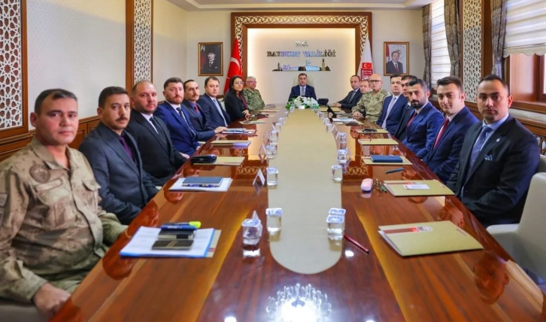 Bayburt’ta güvenlik ve asayiş konularına yönelik çalışmalar, valilik koordinesinde gerçekleştirilen