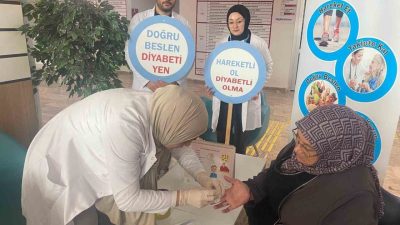 Dünya Diyabet Günü dolayısıyla ’Geleceğimizi Koruyalım’ sloganıyla Bayburt Devlet Hastanesinde