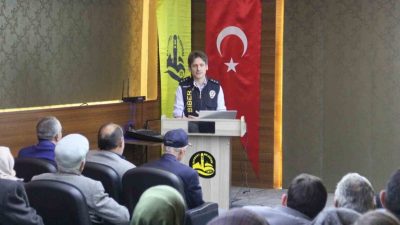 Bayburt’ta vatandaşlar, Toplum Destekli Polislik ve Siber Suçlarla Mücadele Şube