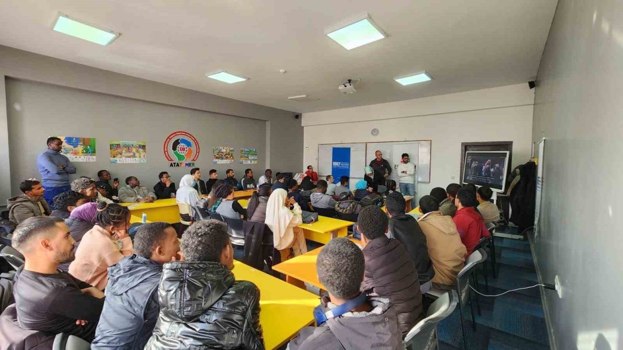 Atatürk Üniversitesi Türkçe Öğretim Merkezine (TÖMER) bu yıl 38 ülkeden