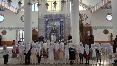 Erzincan İl Müftülüğü tarafından yürütülen “Şehirlerin Kalbi Camilerde Buluşalım” projesi