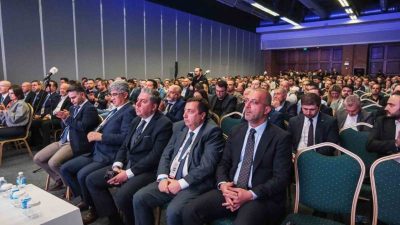 Atatürk Üniversitesi Rektörü Prof. Dr. Ahmet Hacımüftüoğlu’nun Kongre Başkanlığını yaptığı